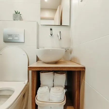 بيت ضيافة Sun Touch Pelion 3*