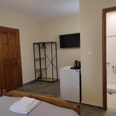 Sun Touch Pelion بيت ضيافة